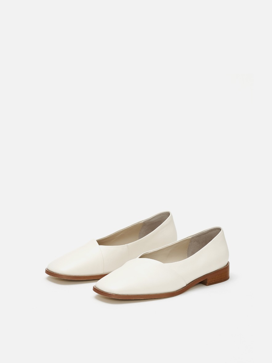 Layer flat shoes Ivory,로서울